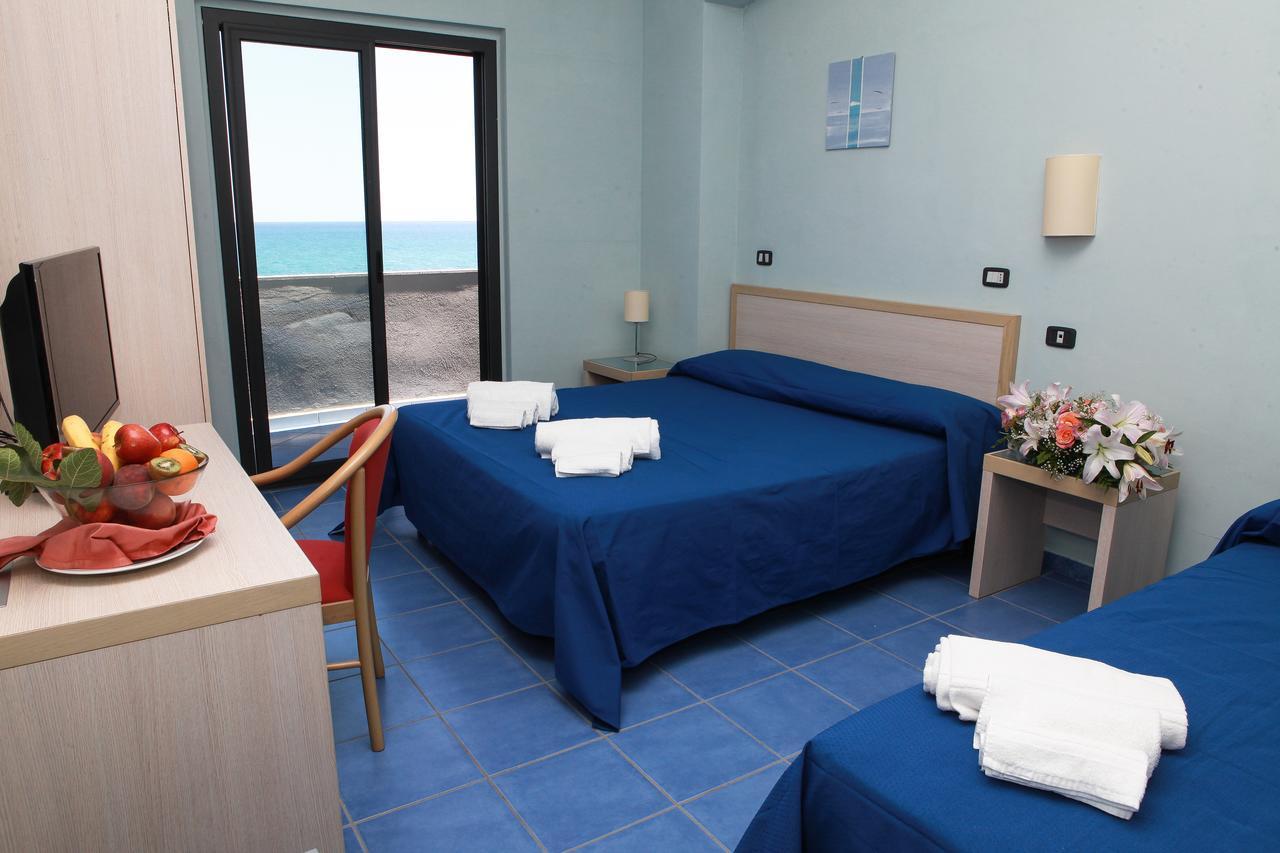 Hotel Club Esse Costa Dello Jonio Mandatoriccio Marina Exterior foto